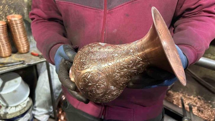 "MESLEK ÖĞRENMEK İÇİN GELEN KİMSE YOK"