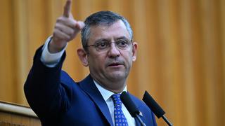 Özgür Özel o CHP'lilere çok sert sözlerle yüklendi! Hazımsızlar! Avuçlarını yalarlar