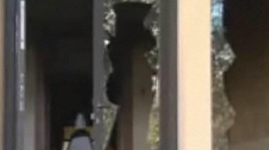 İşte Kaddafi'nin yağmalanan sarayı