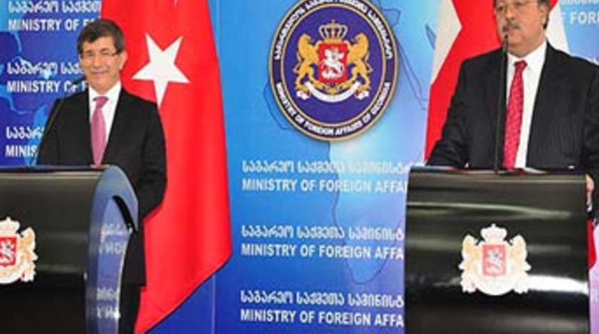 Pasaport yerine kimlik d&ouml;nemi!