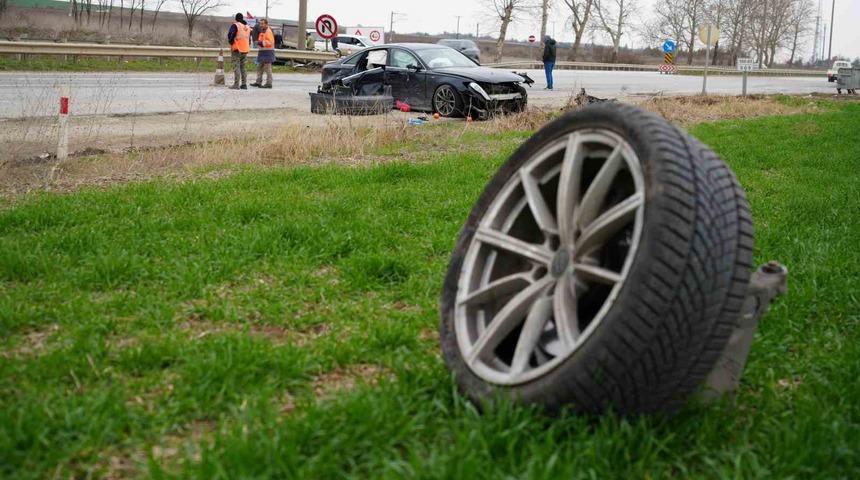 Edirne’de otomobil ile tır çarpıştı: 1 yaralı