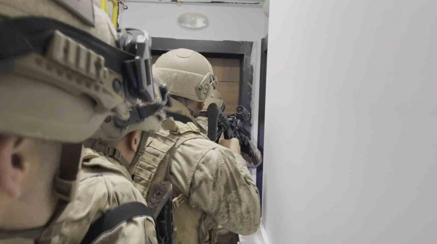 Jandarma Kayseri’de zehir tacirlerine müsaade etmiyor