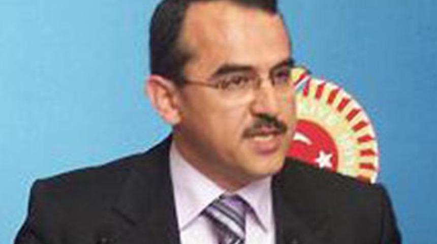 "Dosyayı incelemeden imzalıyorlar"