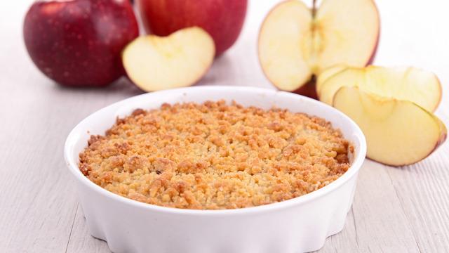 Elmalı krambıl (Crumble) tarifi: Elmalı krambıl (Crumble) nasıl yapılır?