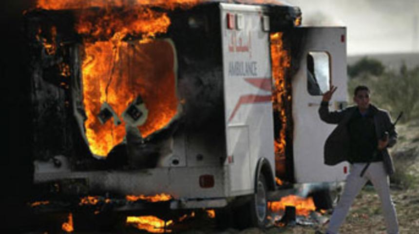 Kaddafi’nin memleketi düştü!