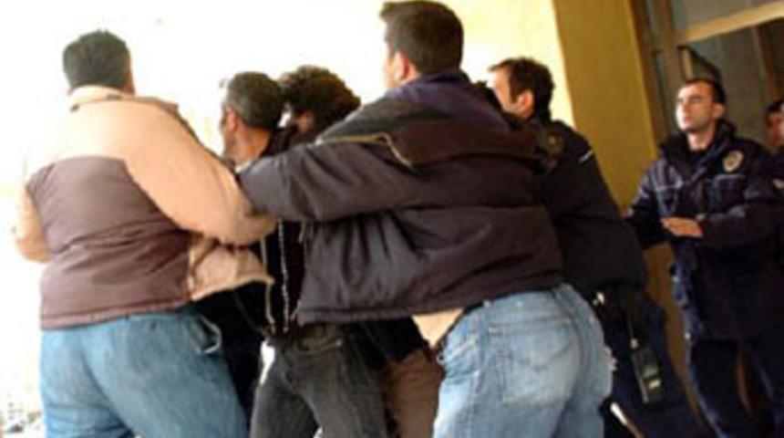 "B&ouml;yle tecav&uuml;z m&uuml; olur. &Uuml;stte o vardı"