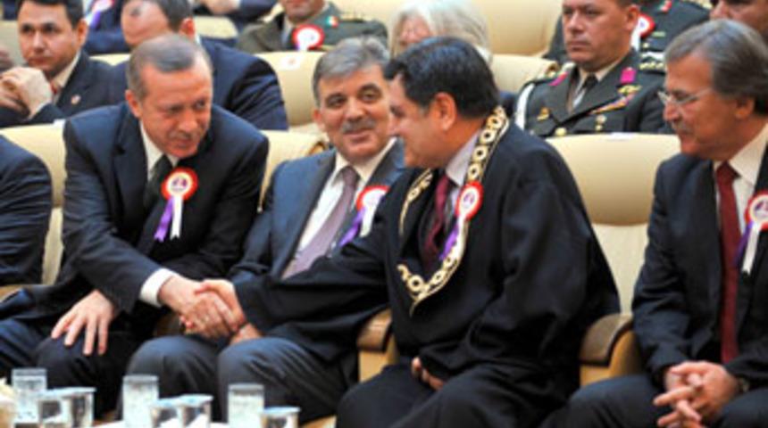 Kılı&ccedil;daroğlu'na davetiye şoku!