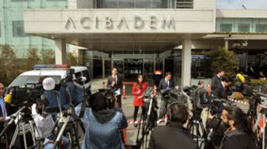 Tatlıses'in yattığı hastanede panik!