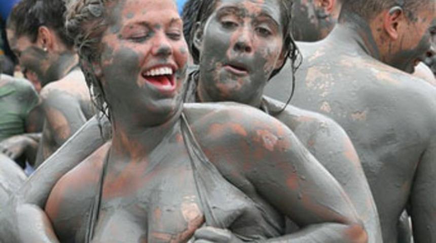 &Ccedil;amur at, izi kalsın!