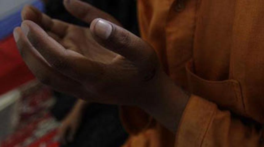 Ölümlerine cennet vaadediliyor