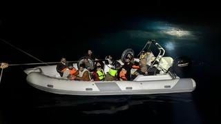 Fethiye açıklarında 21 düzensiz göçmen yakalandı