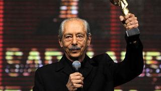 Ödül töreninde Başbakan'a çok sert sözler!