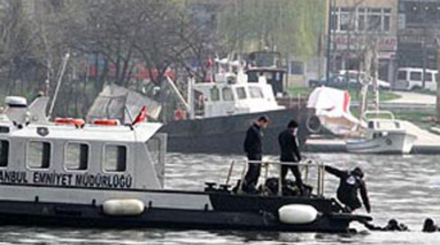 Taksicinin cesedini ararken başkası bulundu