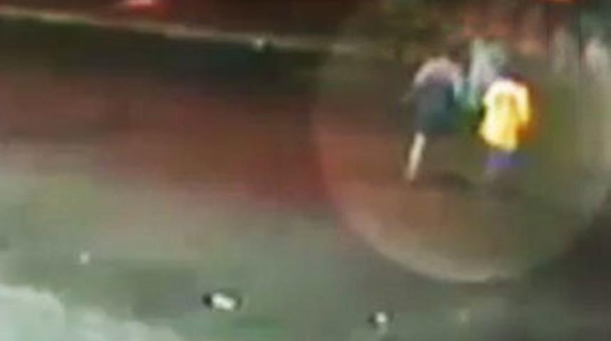 Öldürdü, arkasına bakmadan kaçtı