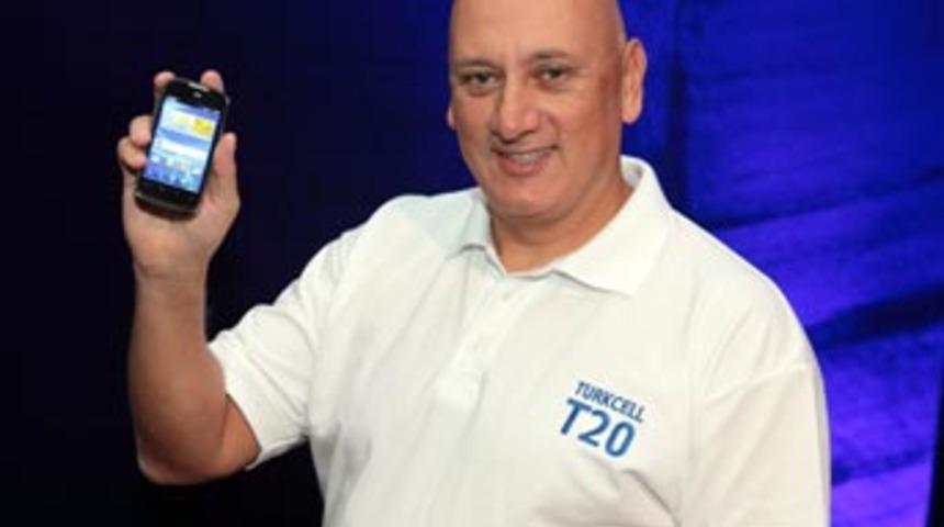Turkcell'in yeni telefonu T20 çıktı