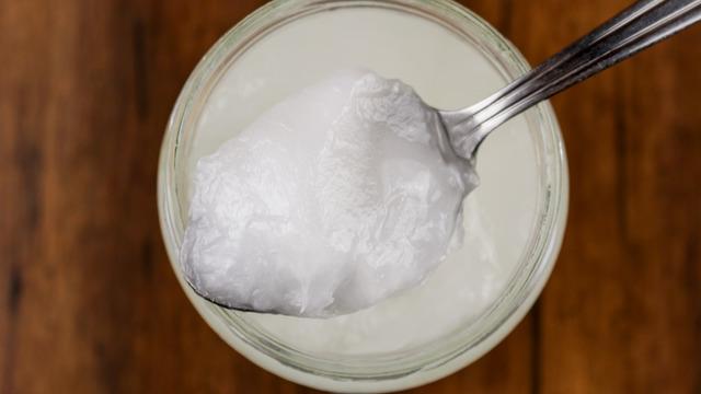 Hindistan cevizi yağının faydaları nelerdir? Hindistan cevizi yağı neye iyi gelir, Hindistan cevizi yağı yüze sürülür mü?