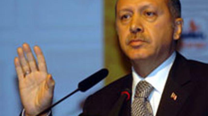 "Yürüttü" sözüne tazminat davası