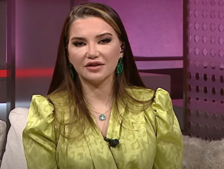 İç çamaşırları kocasının yüzüne fırlattı! Şoke eden gerçek ortaya çıktı... "Sapkın duygular..." G5