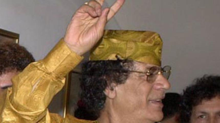 Kaddafi altınlarına g&uuml;veniyor!