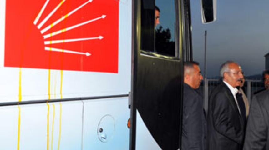 Kılı&ccedil;daroğlu'na yumurtalı saldırı