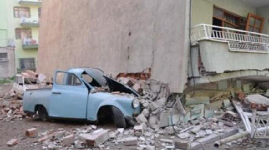 'Simav d&uuml;nyada g&ouml;r&uuml;lmemiş deprem