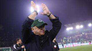 Yunanistan Kupası'nda takımını finale çıkaran Fatih Terim için dikkat çeken manşet: Tesadüf mü? Olabilir