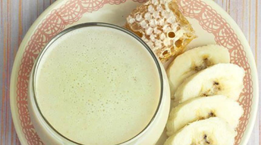 Yağlı Ciltler İ&ccedil;in Muzlu ve Ballı Maske