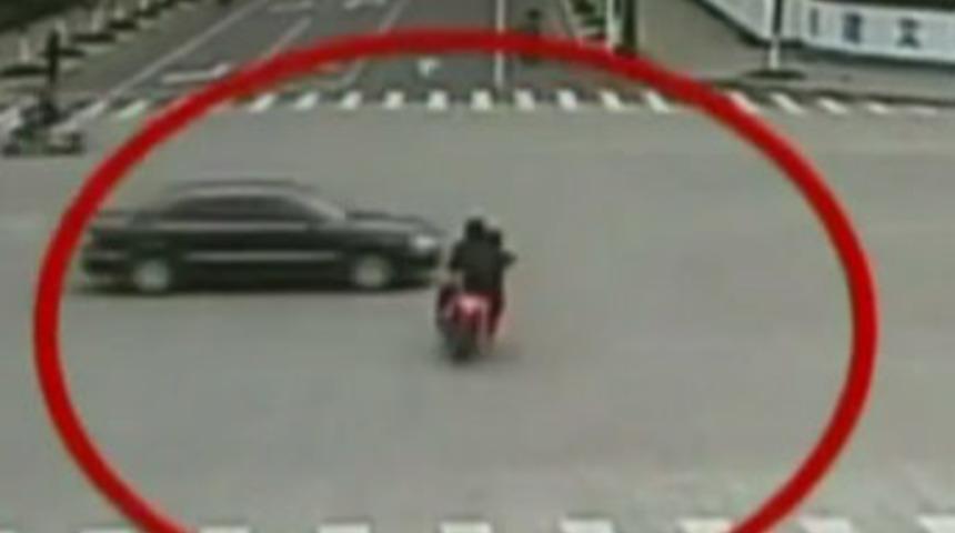 &Ccedil;in'de inanılmaz kaza