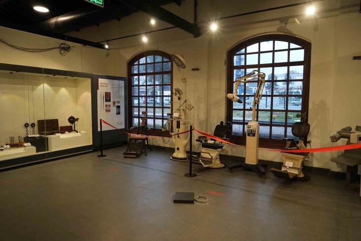 Zamanda yolculuk gibi... 1800'lü yıllarda dişi ağrıyan insanlar bu aletlerle tedavi ediliyordu G4