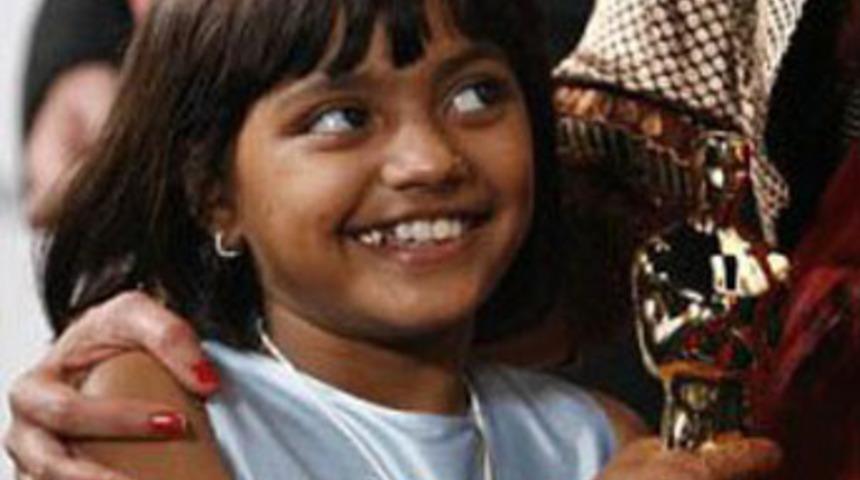 Oscar ödüllü küçük kızın evini yaktılar