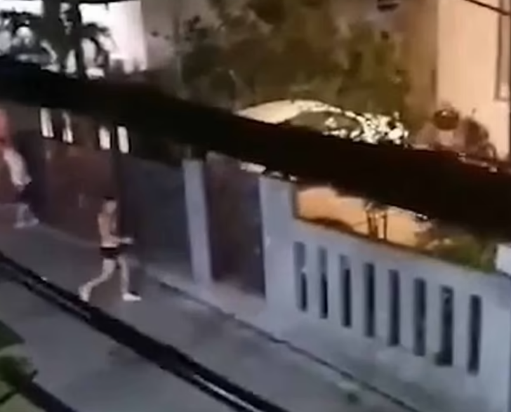 Kiraladıkları günlük ev savaş alanına döndü! 'Ödeme anlaşmazlığı' bir türlü çözülemedi...Çılgın partinin sonu hastanede bitti G1