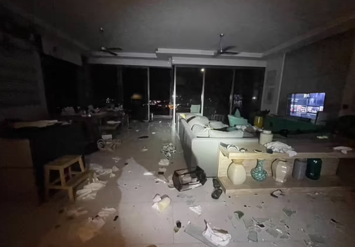 Kiraladıkları günlük ev savaş alanına döndü! 'Ödeme anlaşmazlığı' bir türlü çözülemedi...Çılgın partinin sonu hastanede bitti G3