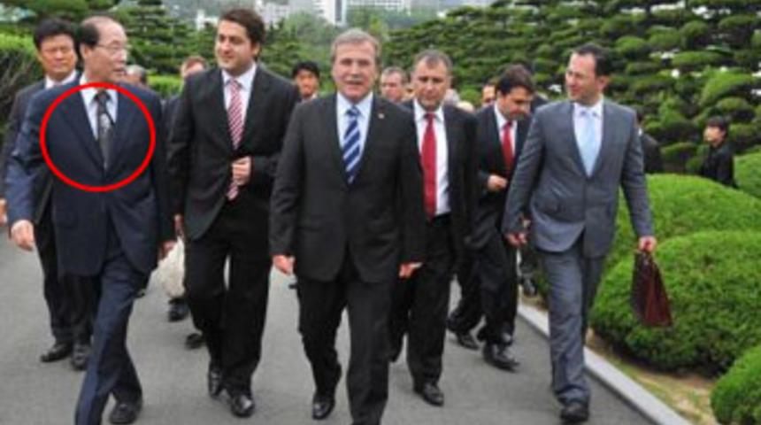 Bu fotoğrafa dikkat..