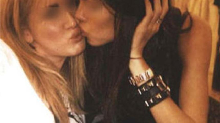 İşte Berlusconi&rsquo;nin Bunga Bunga partileri