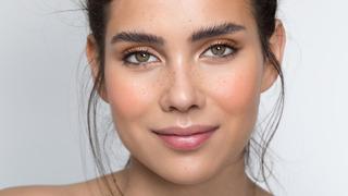 Clean Girl makyajı: Clean Girl makyajı nedir? Clean Girl makyajı nasıl yapılır?