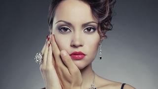 Mob Wife makyajı: Mob Wife makyajı nedir? Mob Wife makyajı nasıl yapılır?