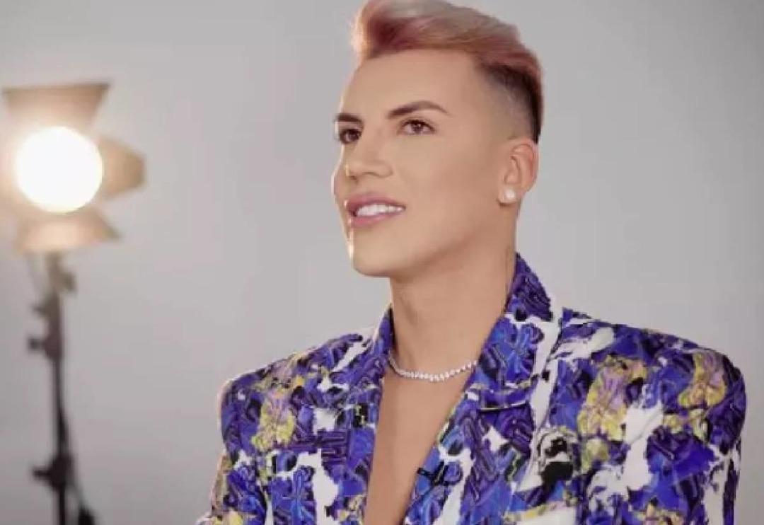 Kerimcan Durmaz "Selam&uuml;naleyk&uuml;m" diyerek yeni imajını paylaştı! G&ouml;renler şaşırdı