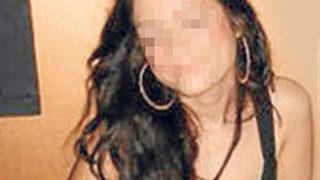 'Onunla bununla yatacağına, gel...'