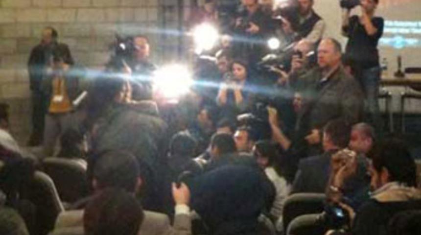 BDP'li Tuncel'e &uuml;niversitede protesto