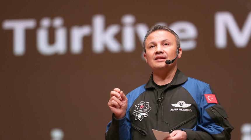 Türkiye’nin ilk astronotu Alper Gezeravcı, İTÜ’de ders verecek