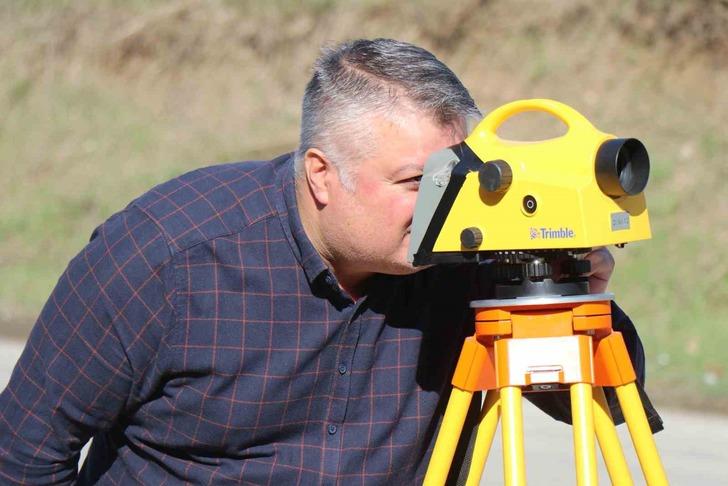 Ayağını frenden çeken yokuş yukarı çıkıyor! Gizemli yol mühendisleri harekete geçirdi... Vatandaşlar test etmek için oraya gidiyorlardı 'Bundan sonra test etmemelerini öneriyorum' G4