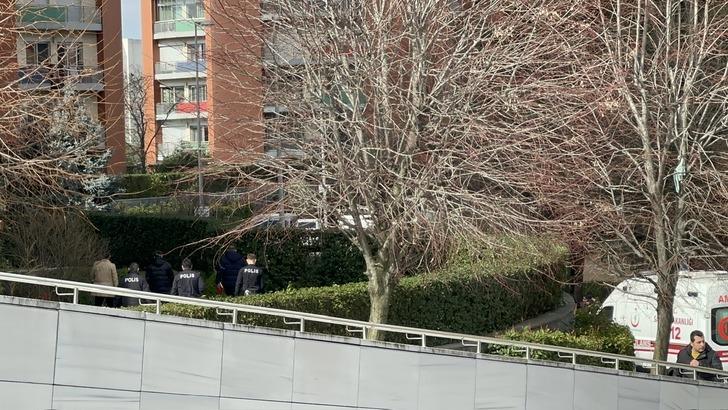 Yer: Ümraniye... Sitede vahşet! Dini nikahlı eşini ve iki kızını öldürdü G1