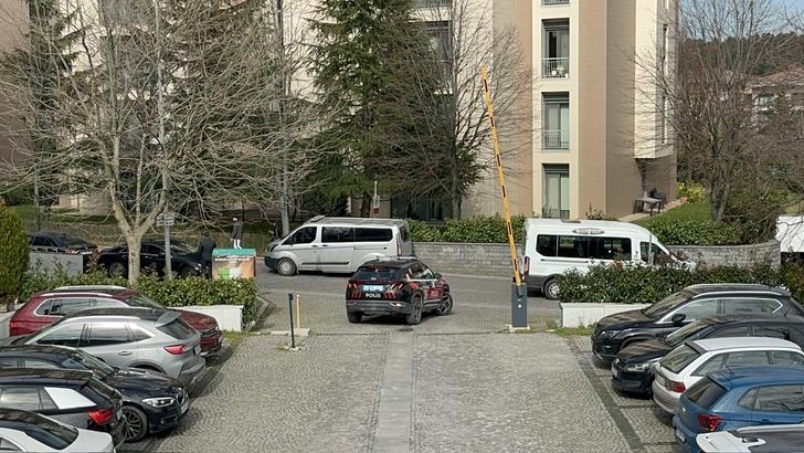 Yer: Ümraniye... Sitede vahşet! Dini nikahlı eşini ve iki kızını öldürdü G2