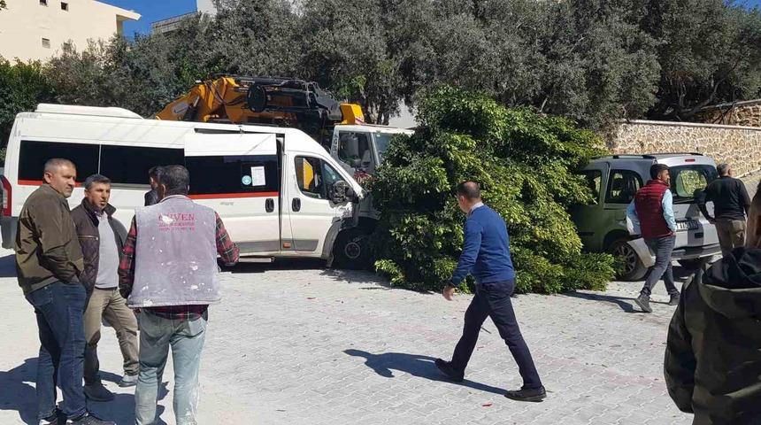 Alanya’da zincirleme kaza: 1 yaralı