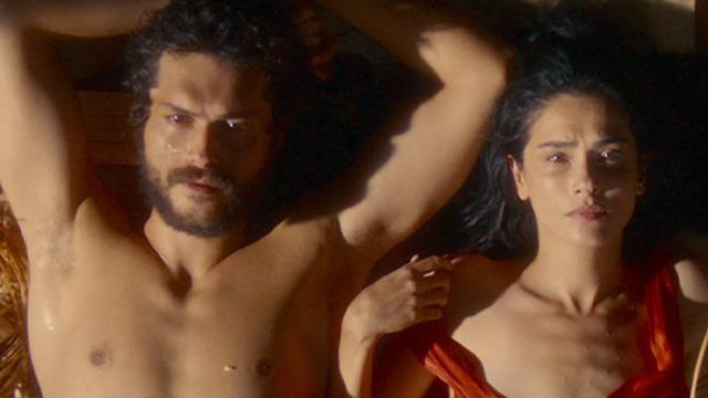 Başrollerini Alperen Duymaz ve Funda Eryiğit'in paylaştığı 'Kül' filminden ikinci hafta rekoru! Dili İngilizce Olmayan Filmler listesinde 2. sıradaki yerini aldı