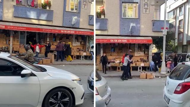 Eşi ve çocuğunun yanında fırça sapıyla dövüldü! Saldırı anları kamerada