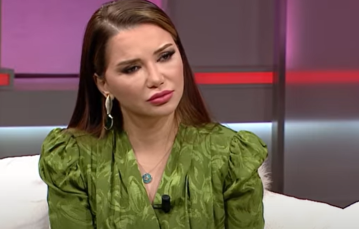 'Erkeklerden nefret ediyorum' dedi Esra Ezmeci bile şaşırdı! Kocasıyla ilgili itirafı şoke etti! 'Kocamı çıplak görmek...' G5