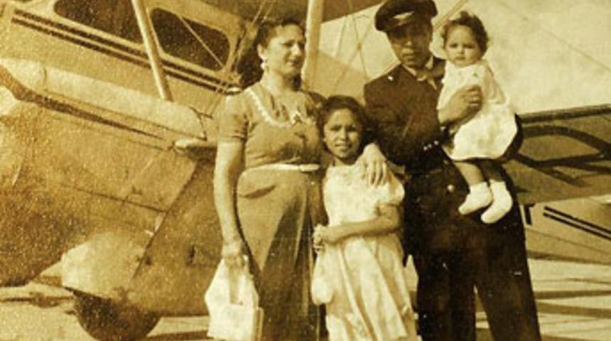 Dünyanın ilk siyah pilotu bir Türk