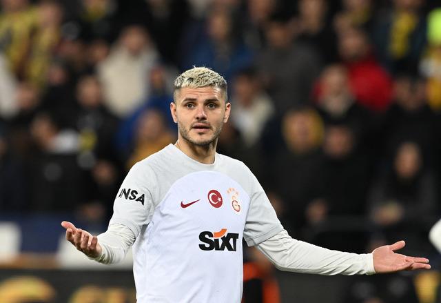 Galatasaray'ın Arjantinli futbolcusu Icardi, PFDK'ye sevk edildi