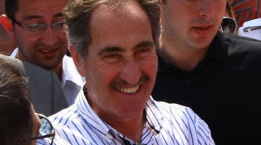 'Kom&uuml;nist değildim şeriat&ccedil;ı da olmadım'